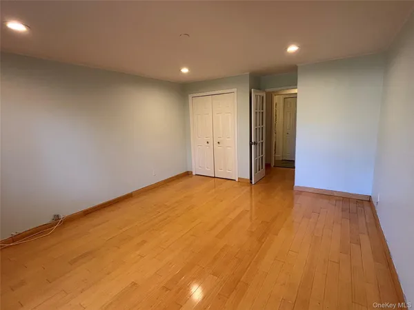 $4,500 | 508 Central Park Avenue, Unit 5211, Scarsdale, NY 10583