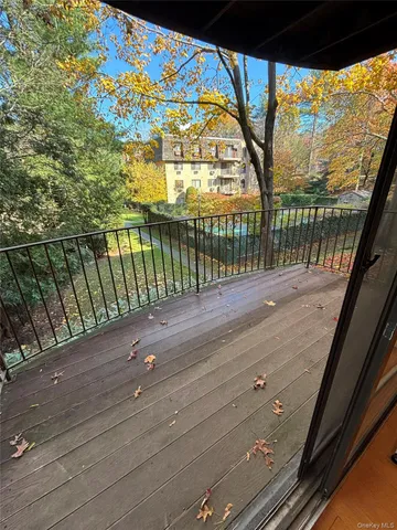 $4,500 | 508 Central Park Avenue, Unit 5211, Scarsdale, NY 10583