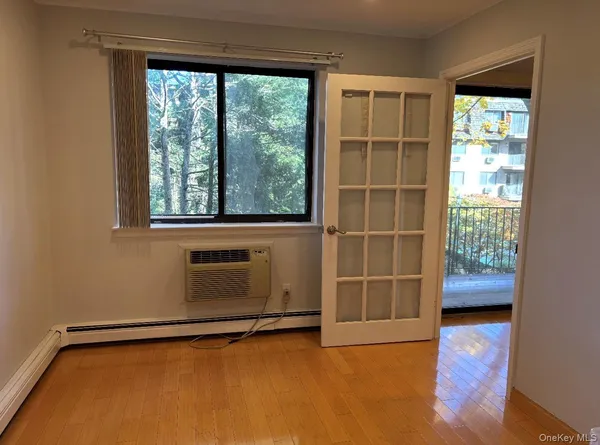 $4,500 | 508 Central Park Avenue, Unit 5211, Scarsdale, NY 10583