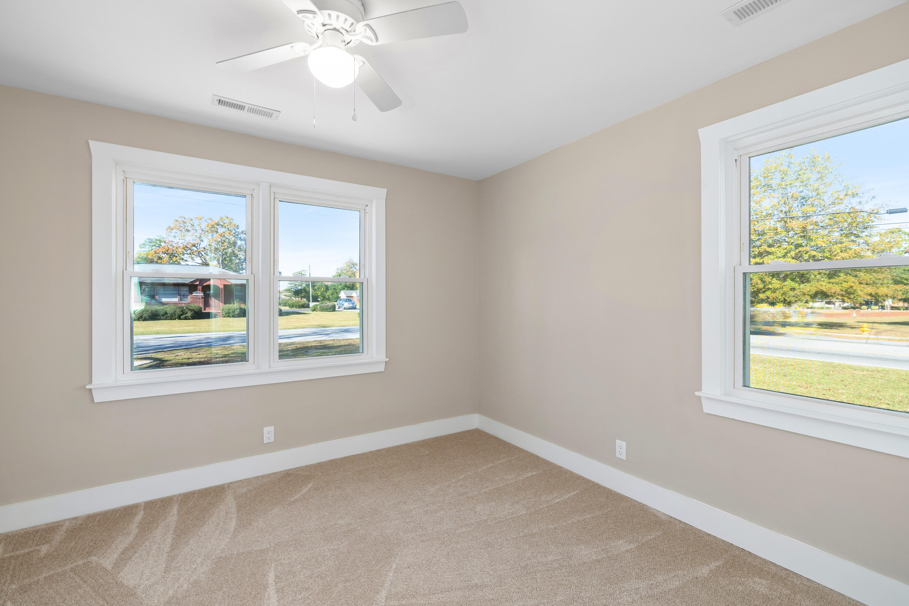 402 Adams Avenue Sumter, SC 29150 - Photo 30 of 38