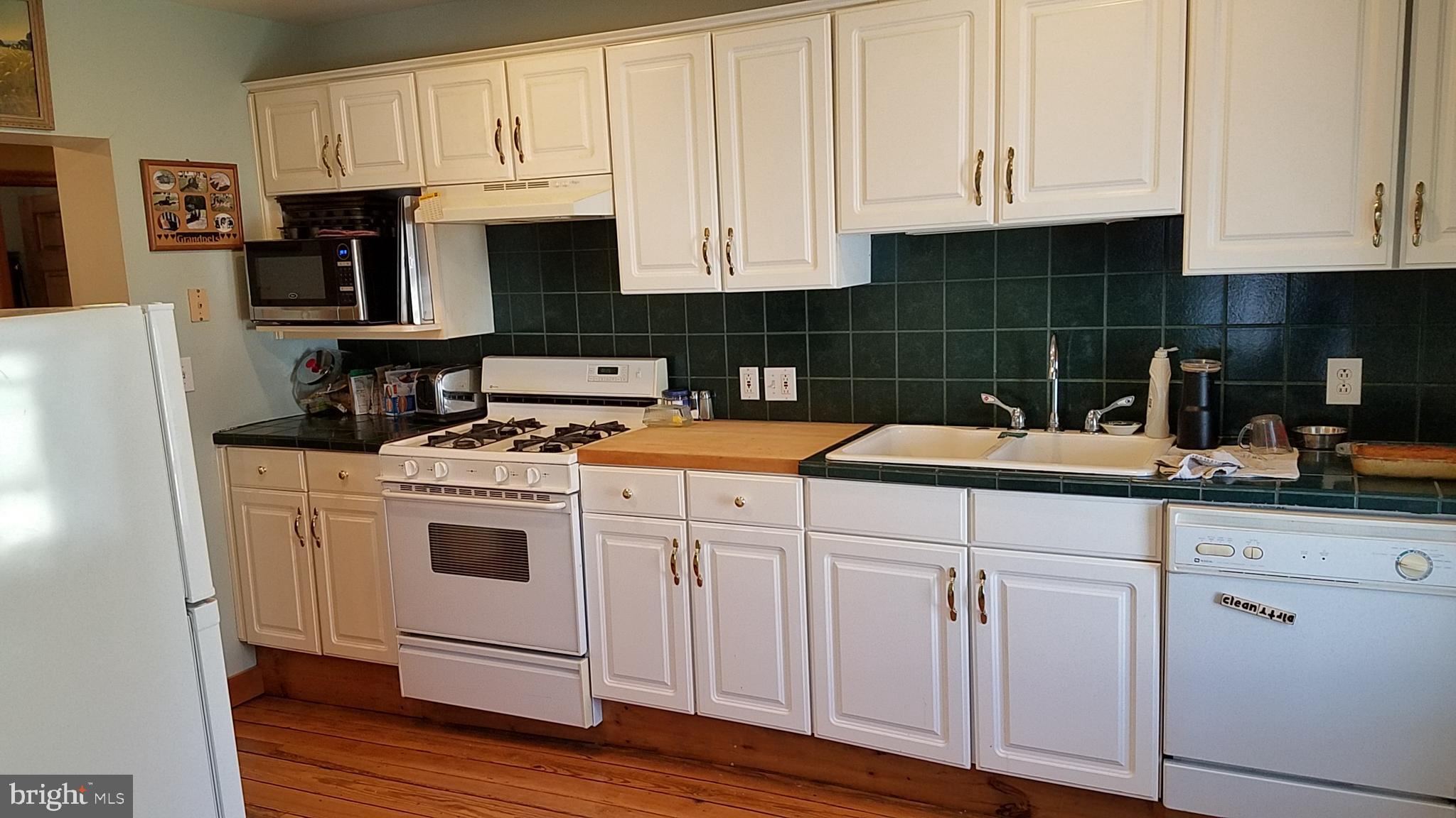 401 Main Street Oley, PA 19547 - Photo 19 of 52