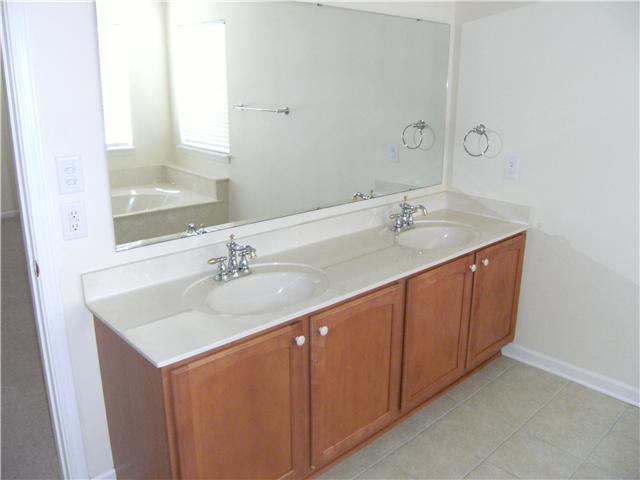 597 Georgetown Road Greenwood, IN 46142 - Photo 11 of 19 Gallery Image 11