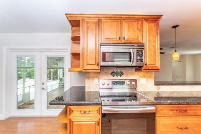 22622 Southwest 65th Avenue Boca Raton, FL 33428 - Photo 12 of 39 Kitchenstove