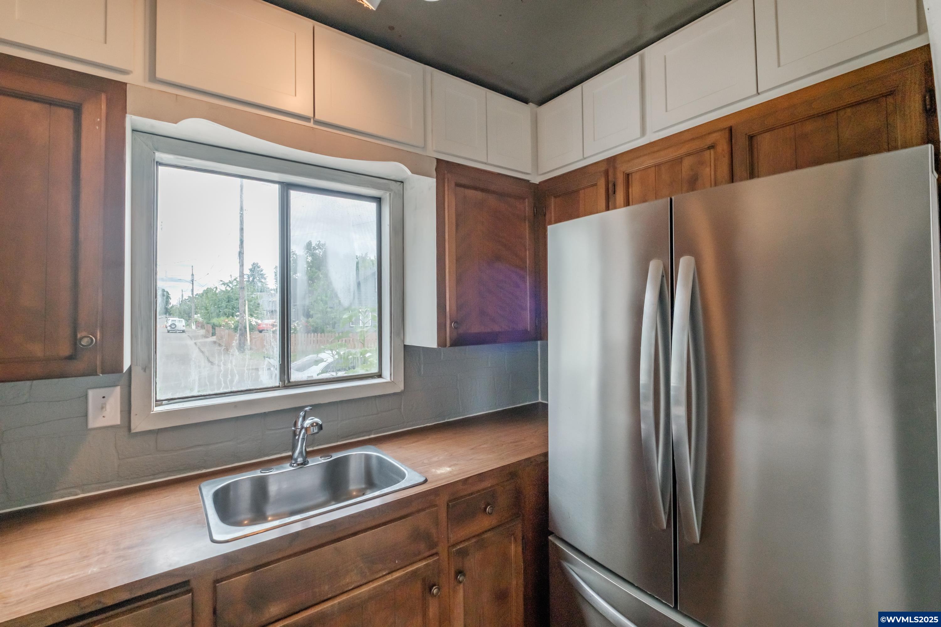 2095 Carleton Way Northeast Salem, OR 97301 - Photo 20 of 49