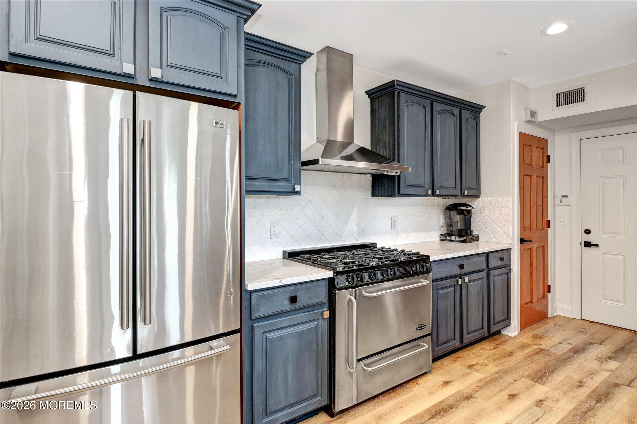 65 Phalanx Road Lincroft, NJ 07738 - Photo 12 of 27 16-Kitchen