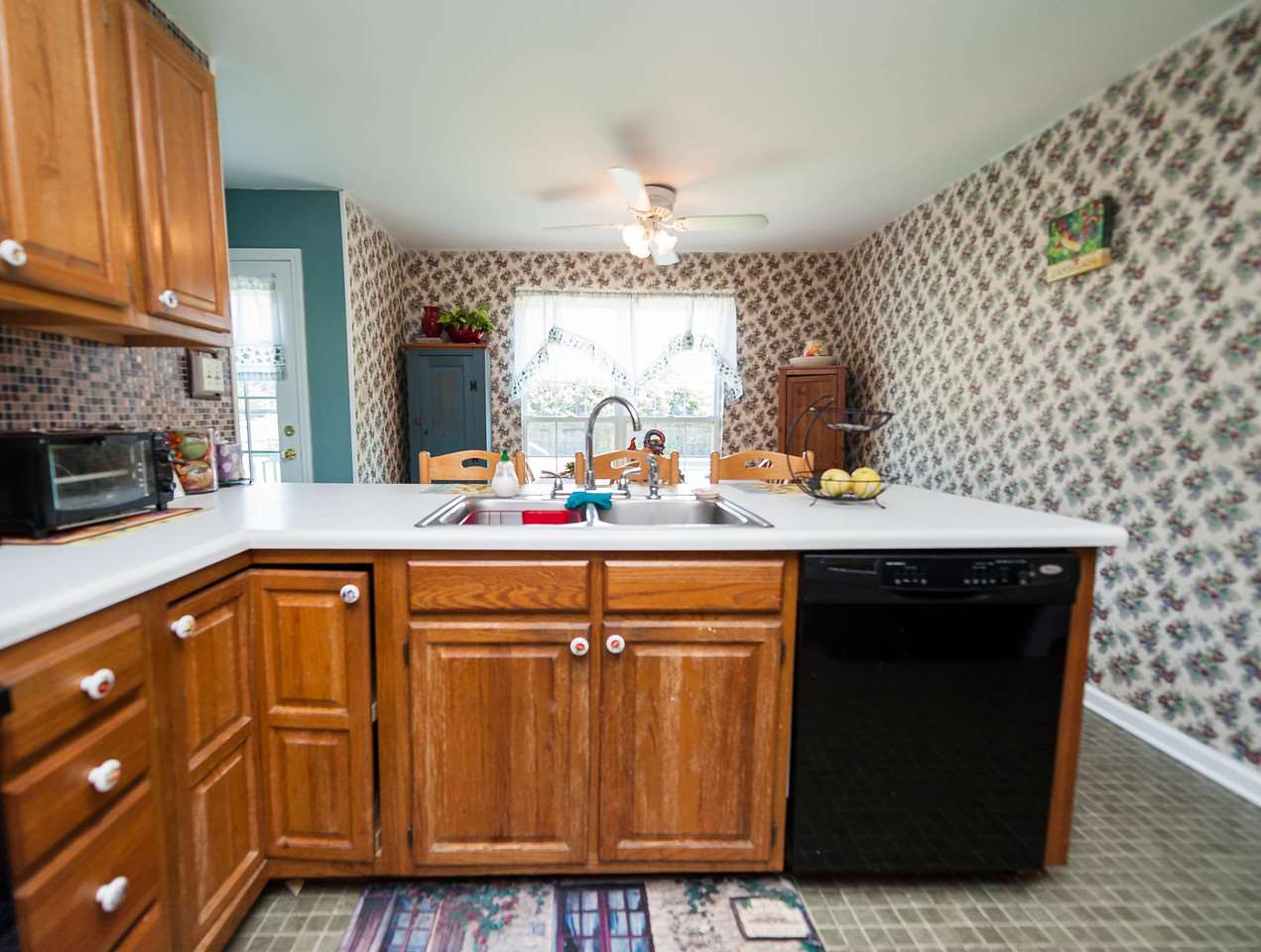 211 Lightwood Knot Road Greer, SC 29651 - Photo 5 of 25