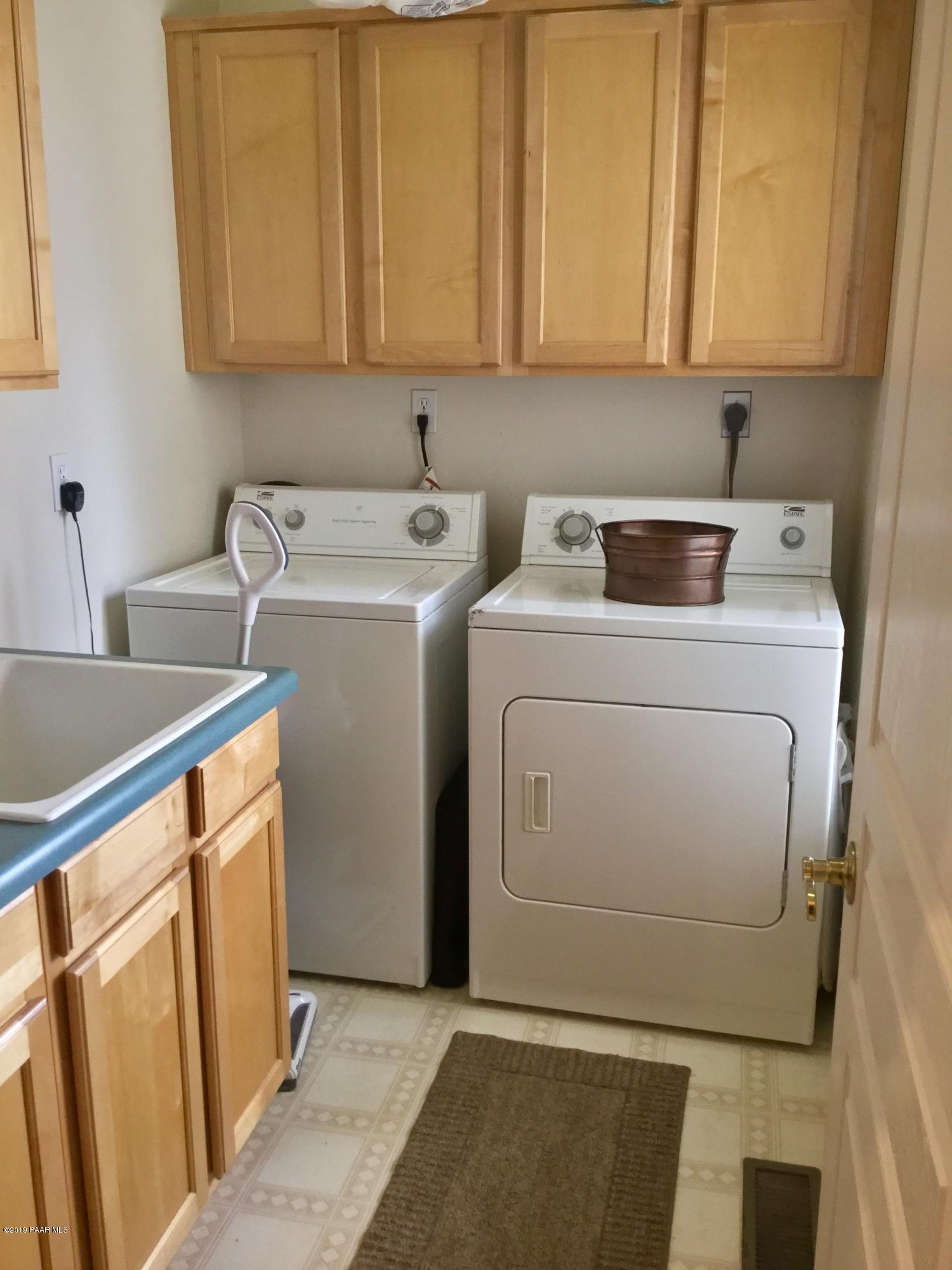 11579 Riata Way Dewey, AZ 86327 - Photo 13 of 25 Laundry Room