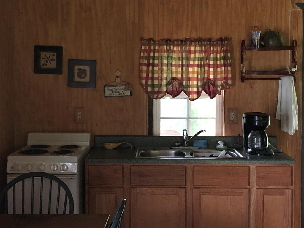 3737 Chestnut Grove Road Columbia, KY 42728 - Photo 2 of 24 Gallery Image 2