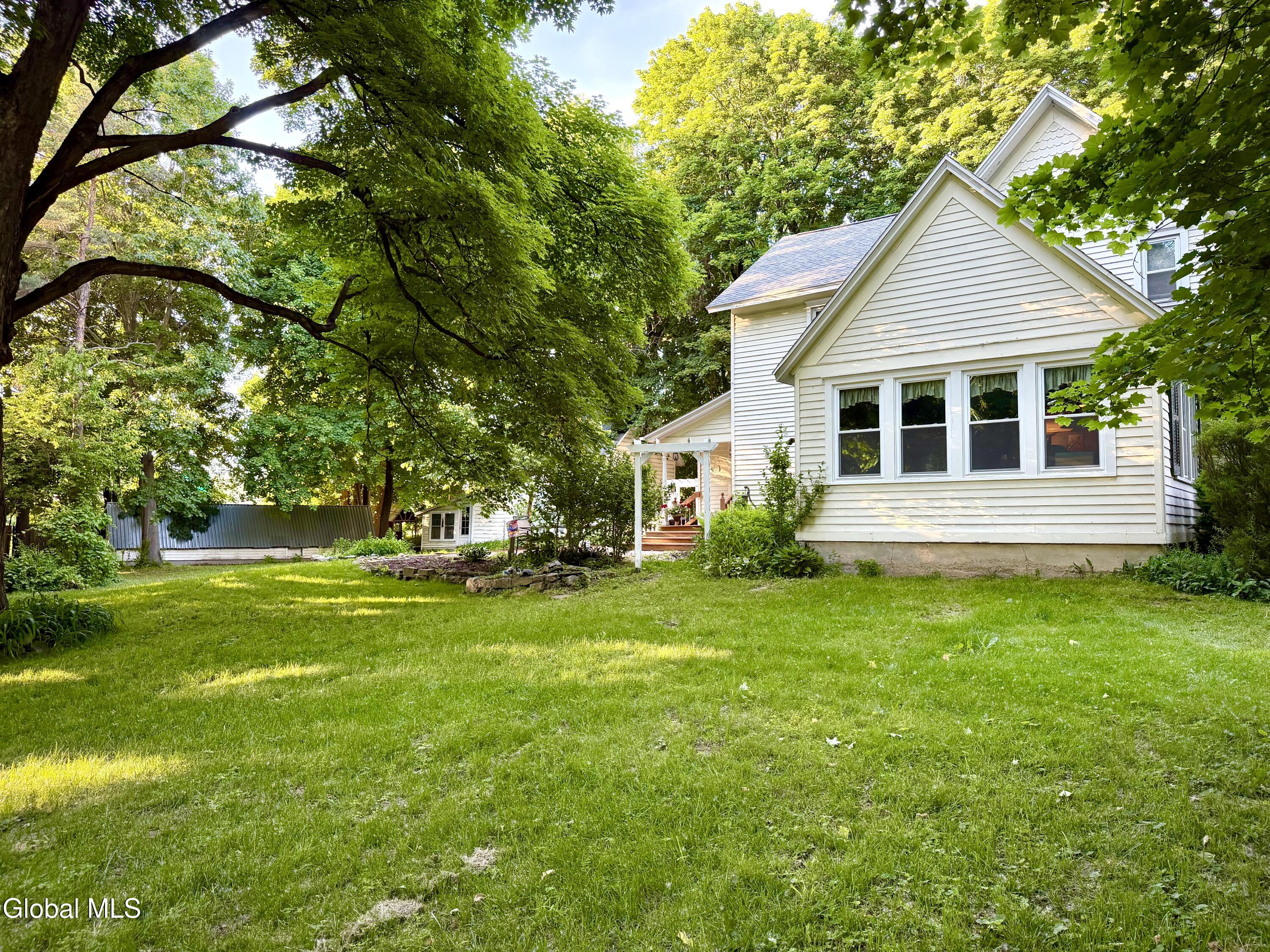 1403 River Road Bethlehem, NY 12158 - Photo 24 of 33 IMG_6456