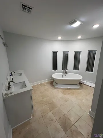 $325,000 | 178 Providence Avenue, Cut Off, LA 70345