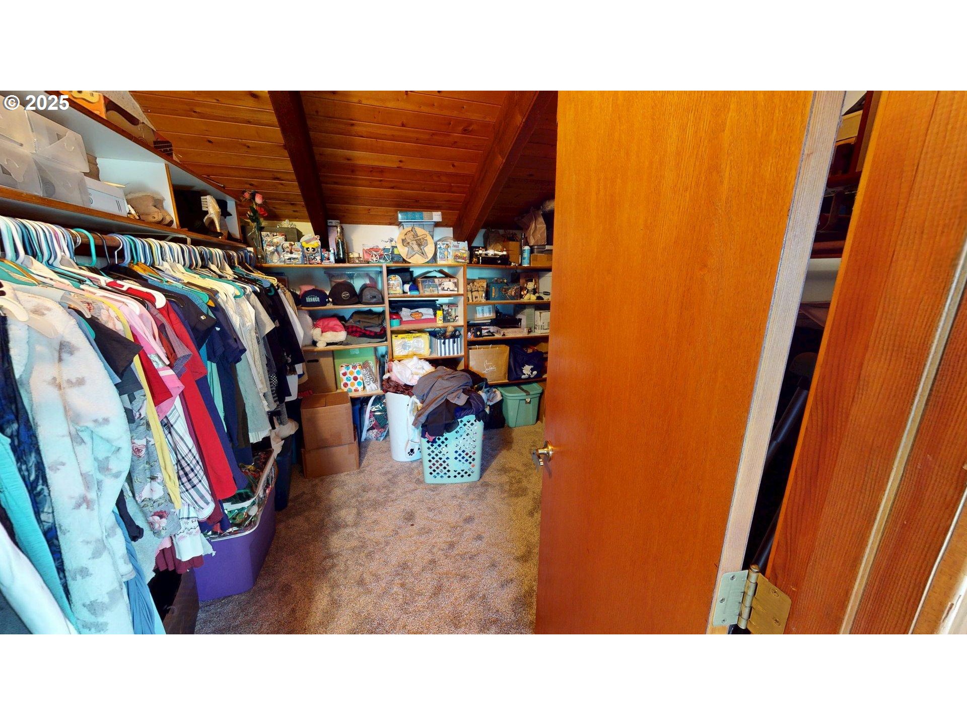 96512 Martin Ranch Road Brookings, OR 97415 - Photo 29 of 42 Bedroom