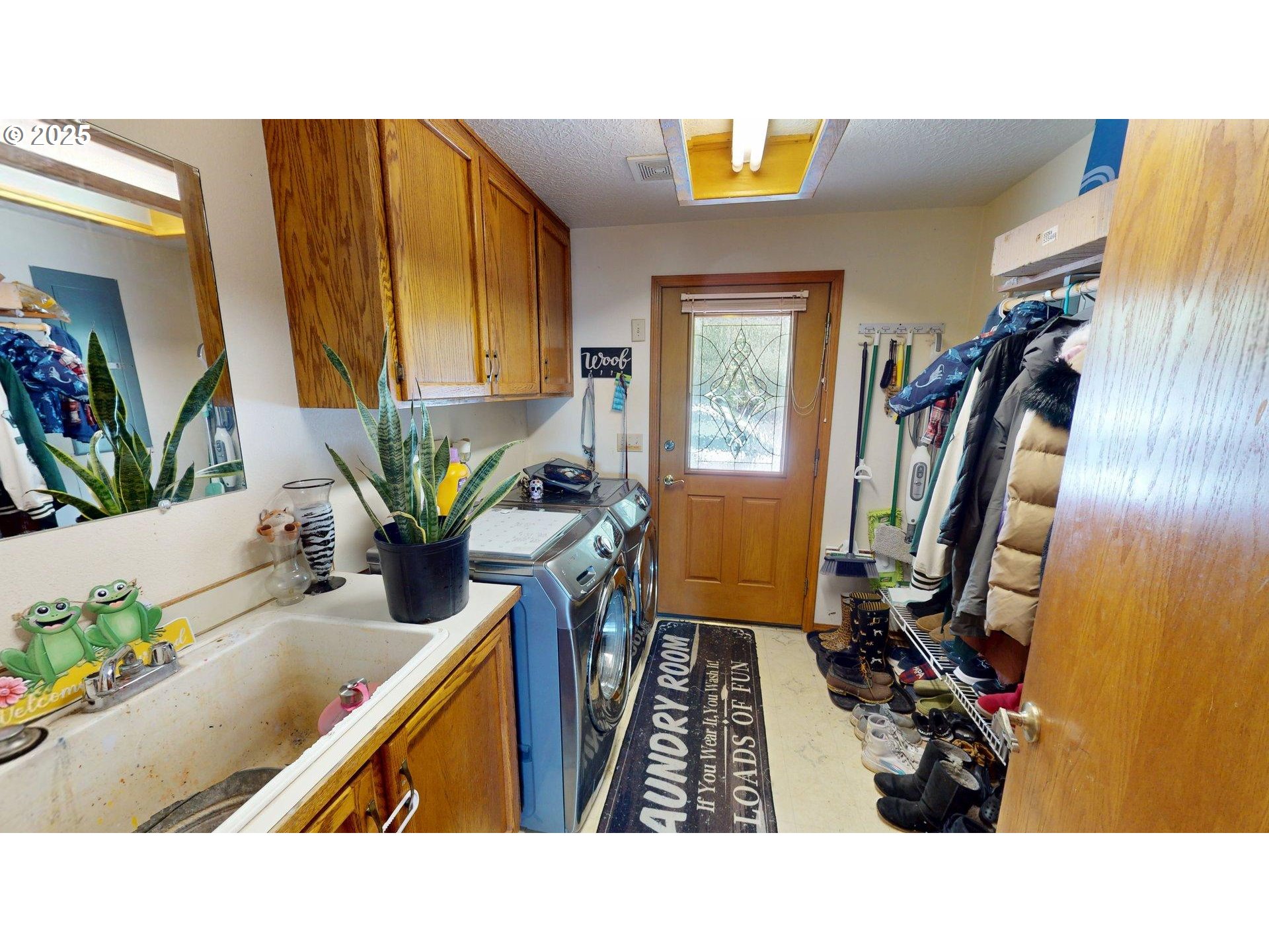 96512 Martin Ranch Road Brookings, OR 97415 - Photo 40 of 42 Kitchen