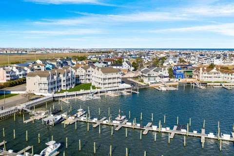 $1,799,900 | 301 Alder Lane, Unit 9, Ocean City, NJ 08226