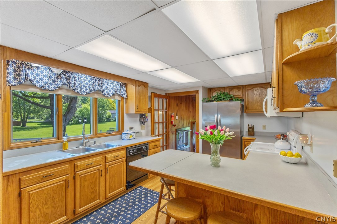 6176 Lakeshore Road Cicero, NY 13039 - Photo 15 of 50