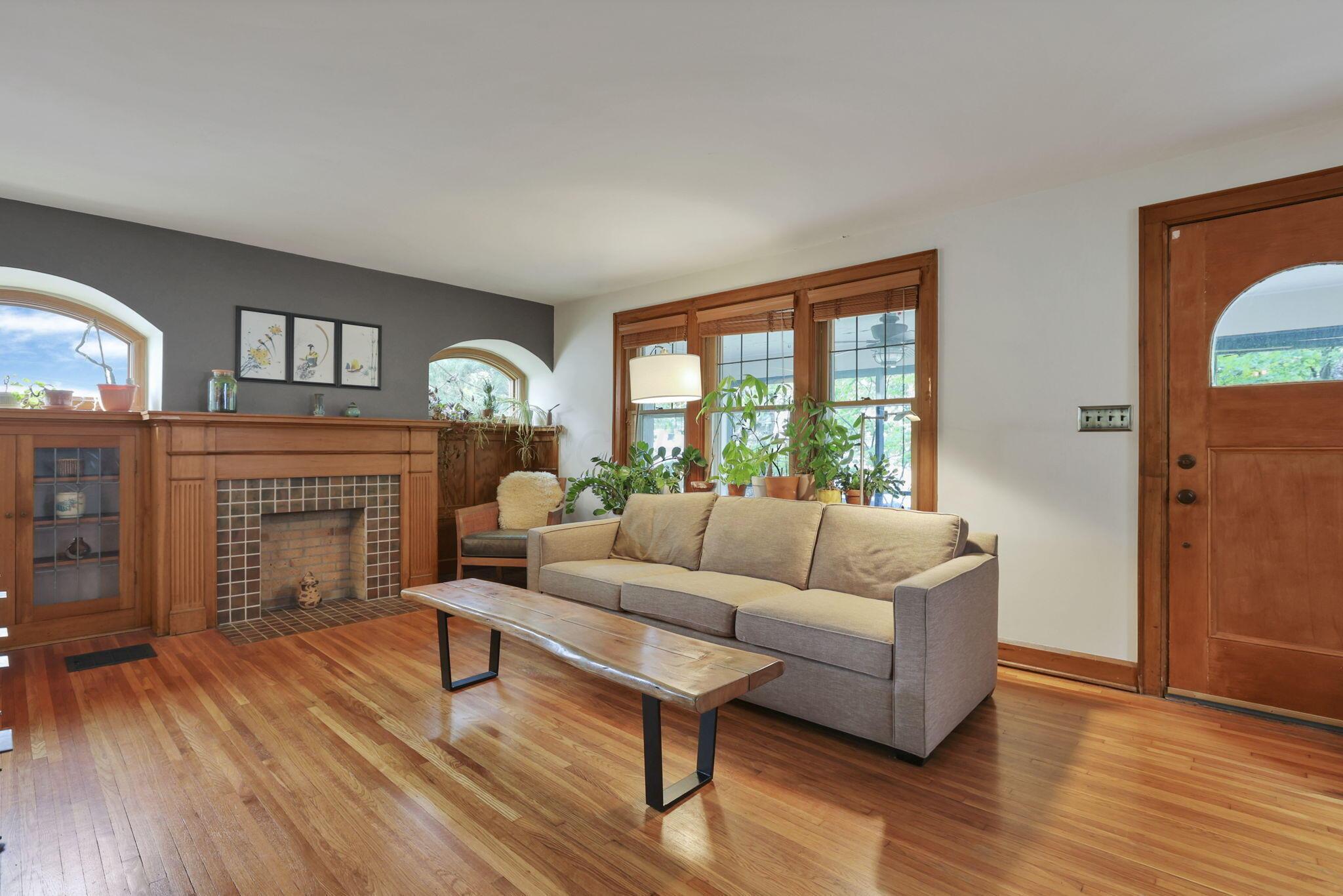 249 Blenheim Road Columbus, OH 43214 - Photo 10 of 47 12-web-or-mls-G02A6183