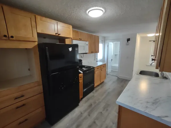$1,500 | 10.5 Palmer Street, Claremont, NH 03743