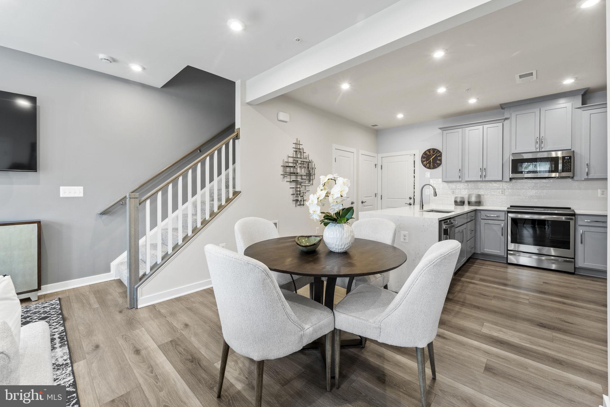 303 Awdry Way, Unit A Manassas Park, VA 20111 - Photo 5 of 41