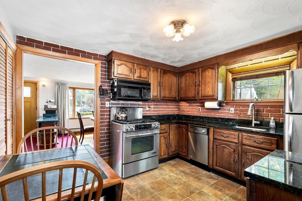 59 Bestick Road Braintree, MA 02184 - Photo 16 of 35 Gallery Image 16