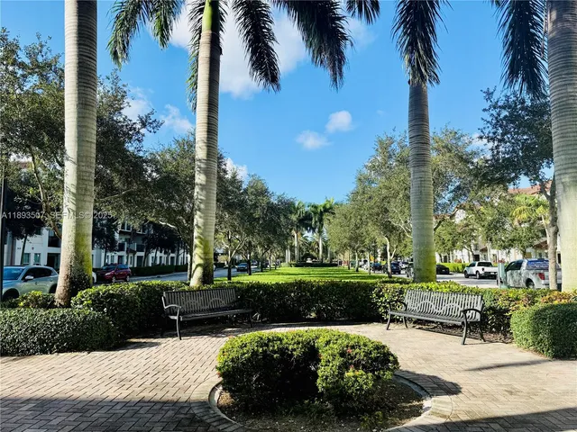 $3,000 | 9446 Southwest 170th Passage, Miami, FL 33196