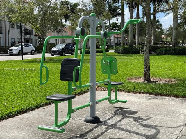 $3,000 | 9446 Southwest 170th Passage, Miami, FL 33196