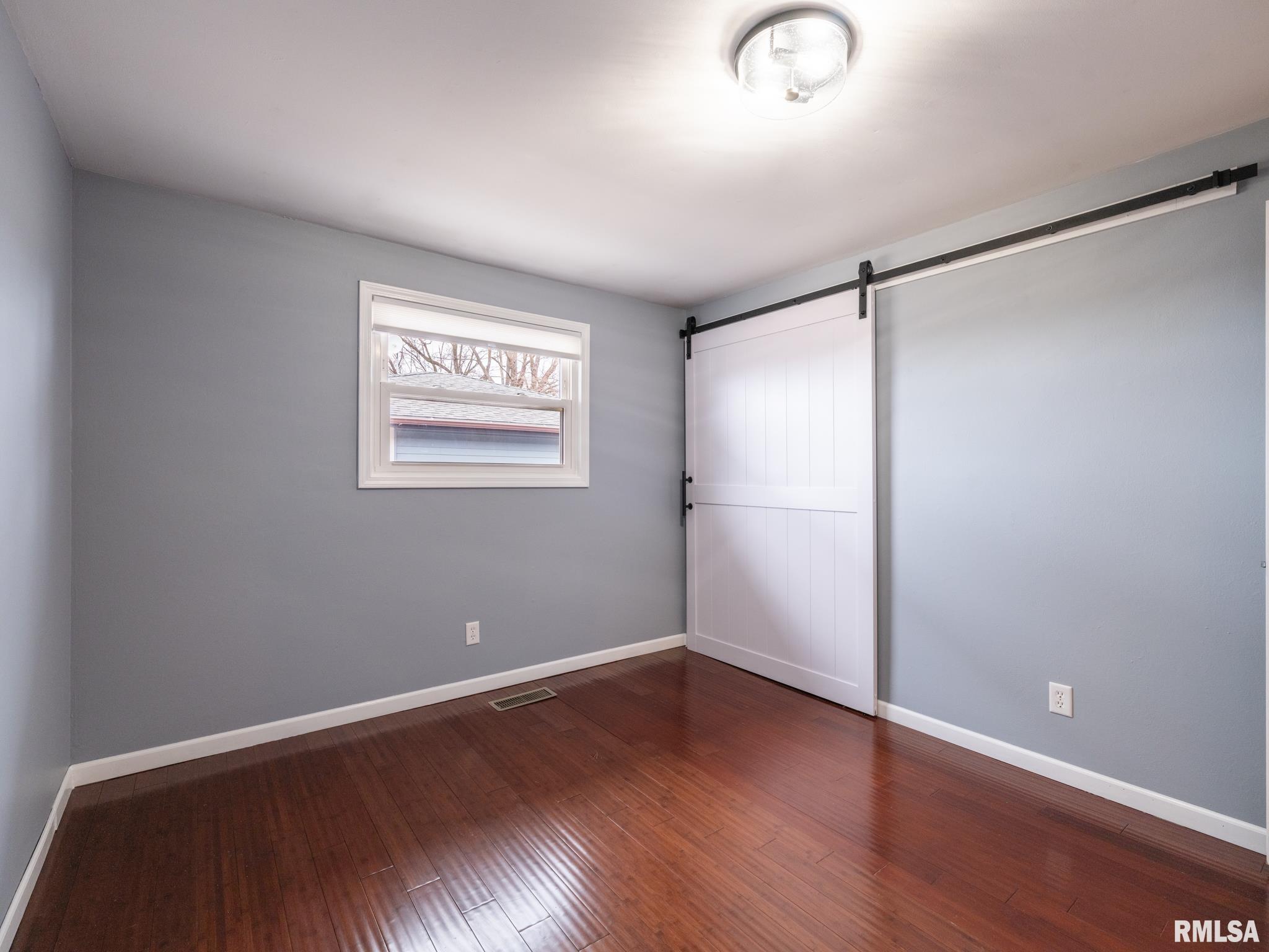 101 Durant Street Morton, IL 61550 - Photo 21 of 26