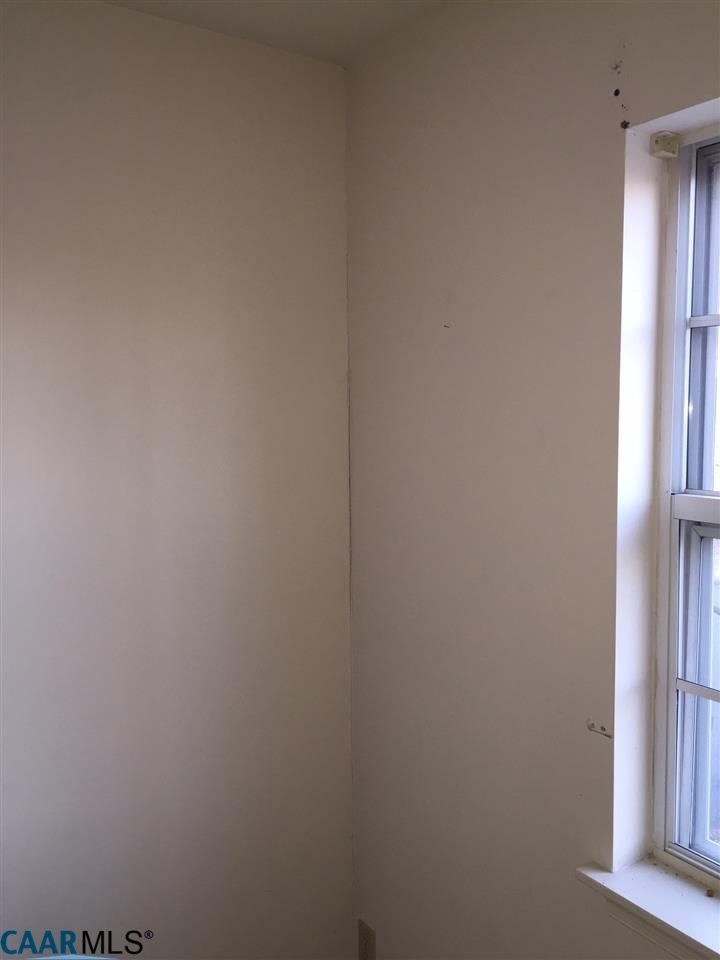 1623 Cool Spring Road Charlottesville, VA 22901 - Photo 5 of 5 close up of a white marble wall