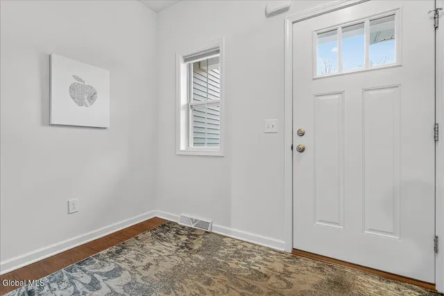 $469,900 | 8 A Macoun Drive, Halfmoon, NY 12065