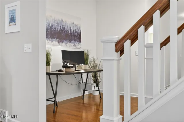 $469,900 | 8 A Macoun Drive, Halfmoon, NY 12065