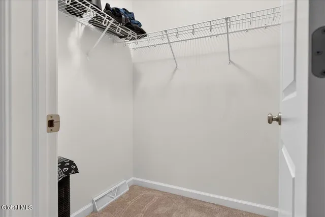 $469,900 | 8 A Macoun Drive, Halfmoon, NY 12065