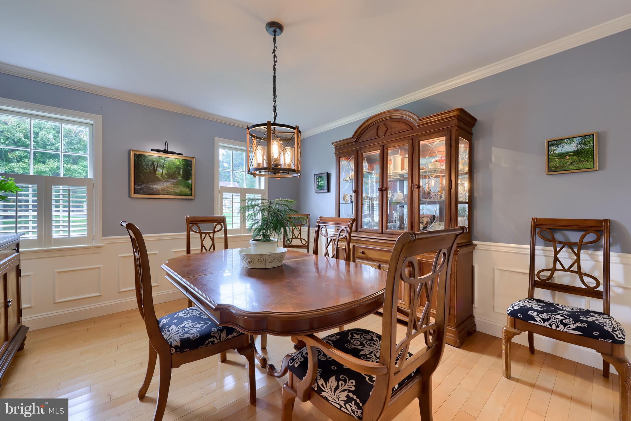 5 Clover Court Lititz, PA 17543 - Photo 8 of 52 FORMAL ROOM