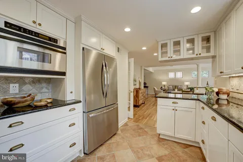 $1,249,000 | 1112 Fallsmead Way, Potomac, MD 20854