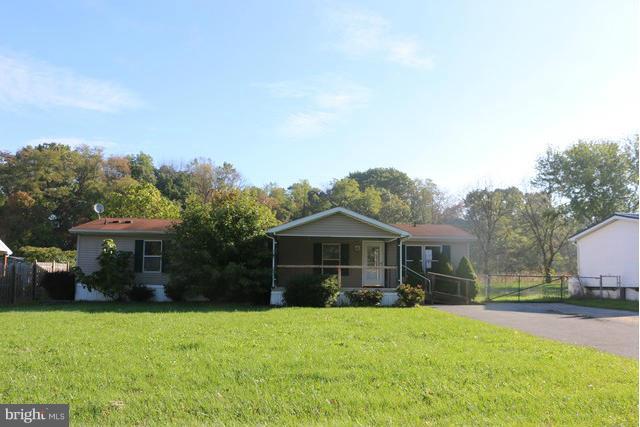 251 Neil Road Shippensburg, PA 17257 - Photo 1 of 19 Exterior (Front)