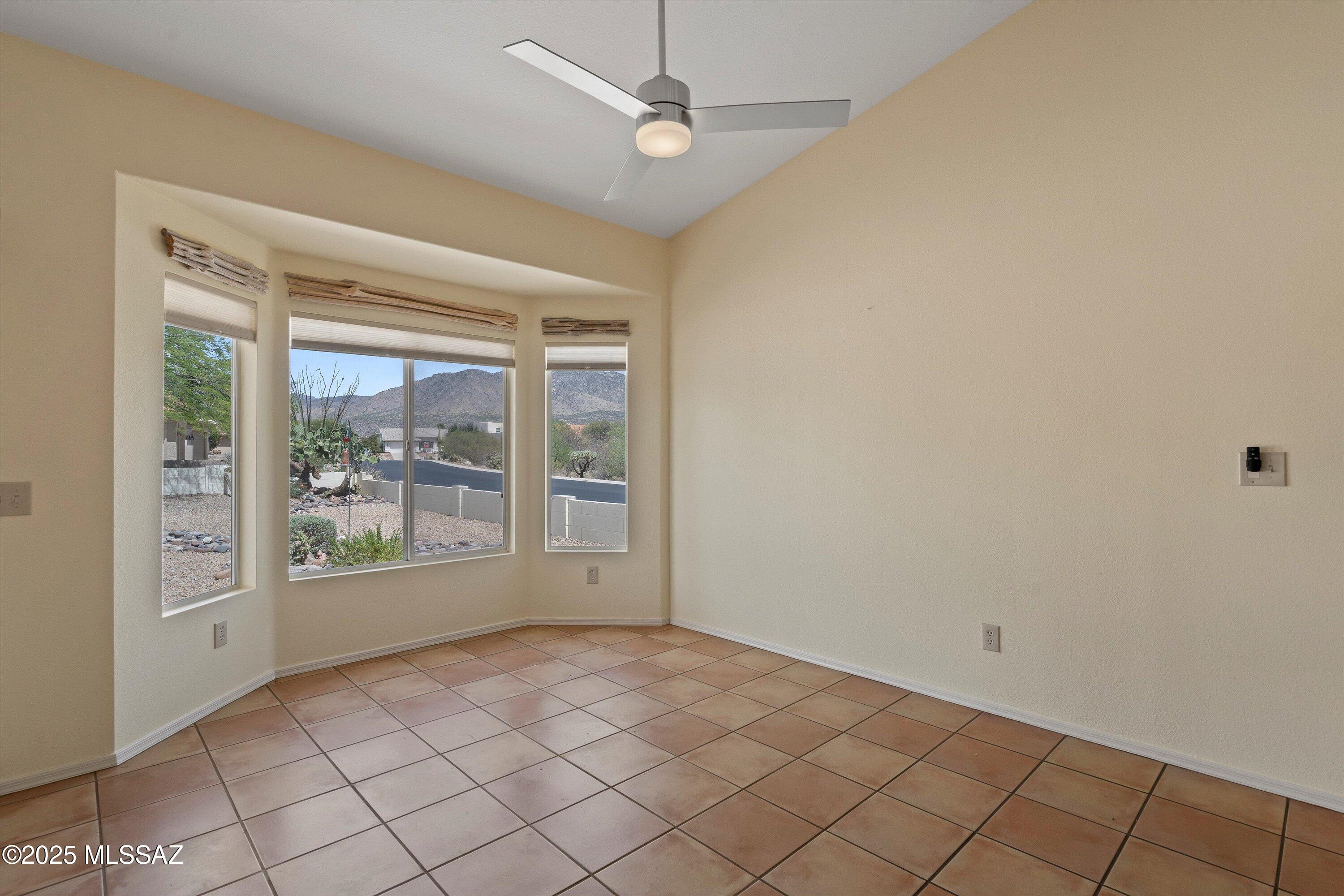 36973 South Highland Ridge Court Tucson, AZ 85739 - Photo 8 of 35 Gallery Image 8