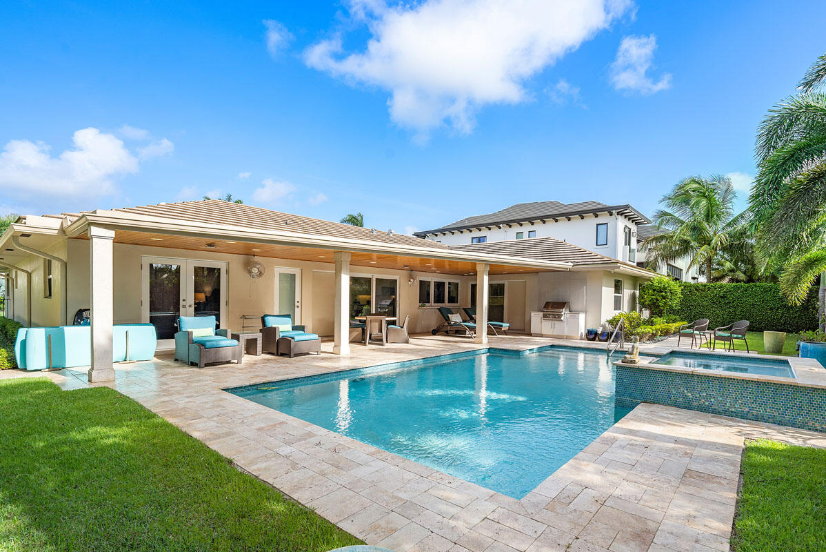 1810 Sabal Palm Drive Boca Raton, FL 33432 - Photo 18 of 37 1810_Sabal_Palm_Drive_06