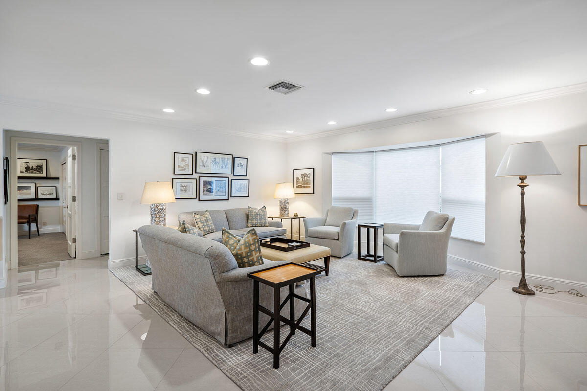 1810 Sabal Palm Drive Boca Raton, FL 33432 - Photo 7 of 37 1810_Sabal_Palm_Drive_11