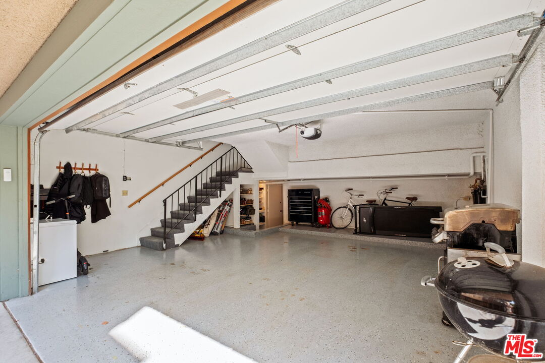 207 South Oakland Avenue, Unit A Pasadena, CA 91101 - Photo 36 of 41