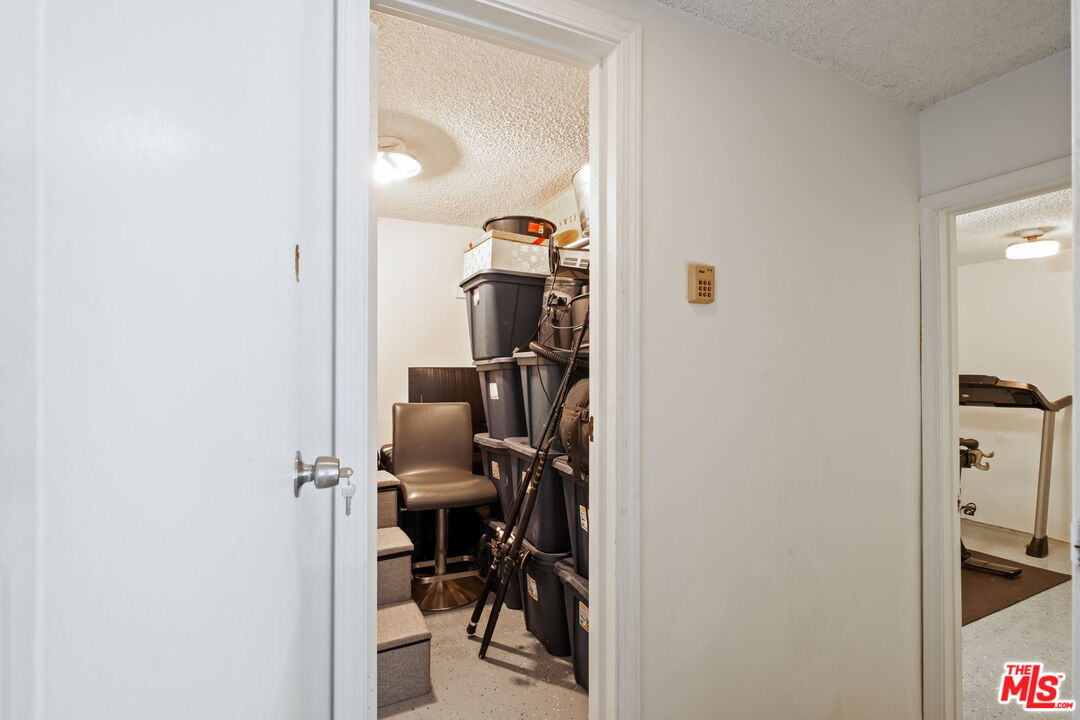 207 South Oakland Avenue, Unit A Pasadena, CA 91101 - Photo 38 of 41