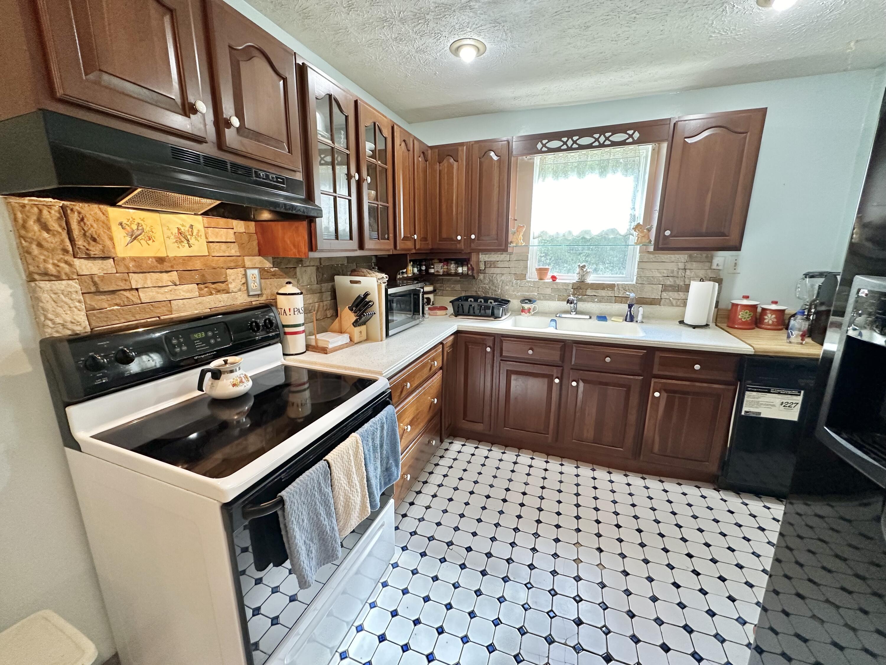 5703 Bens Run Road Covington, VA 24426 - Photo 21 of 35 IMG_7063
