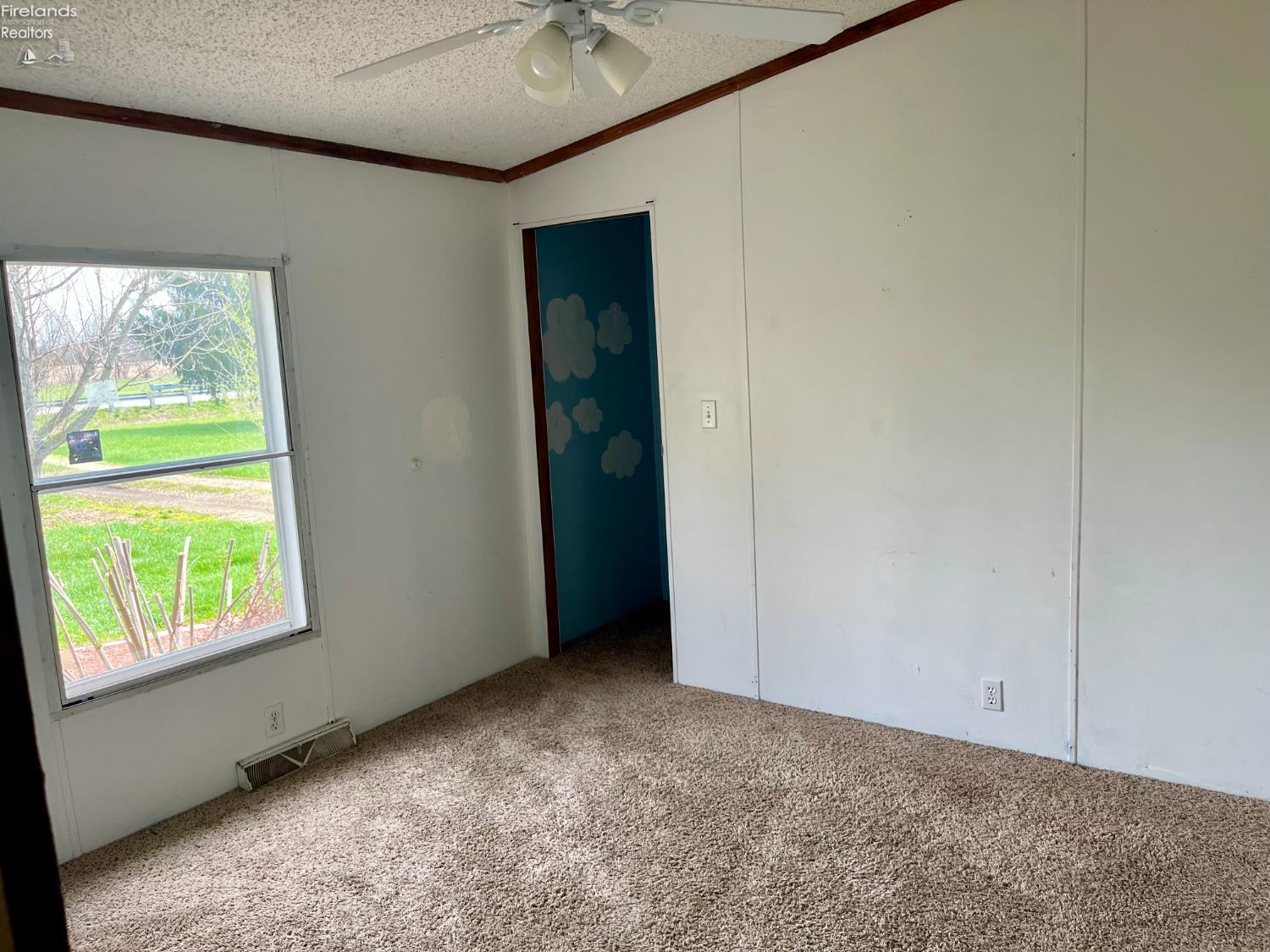 1493 Butler Road North New London, OH 44851 - Photo 7 of 11 Gallery Image 7