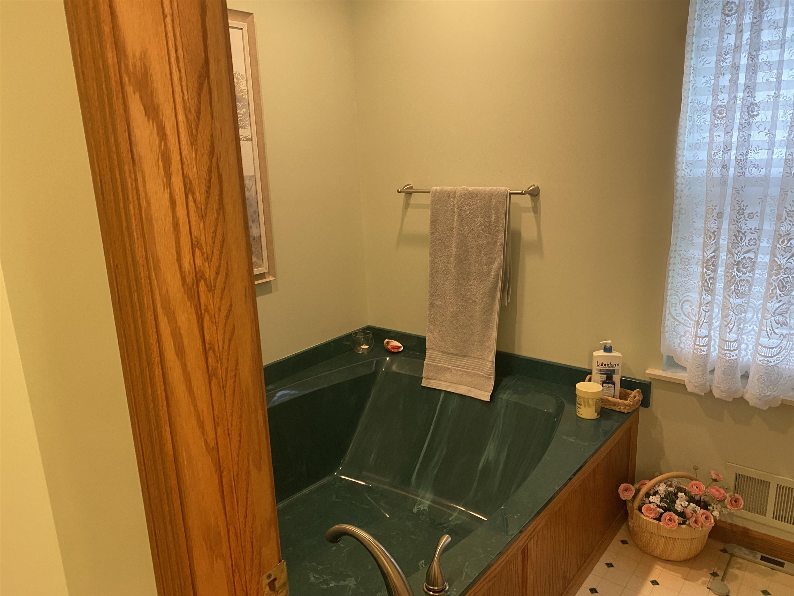 3573 Dock Road Williamsburg, MI 49690 - Photo 16 of 28 1898491-15.JPG