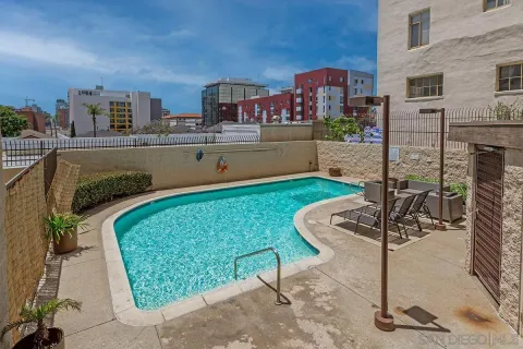 $399,000 | 1514 Seventh Avenue, Unit 404, San Diego, CA 92101