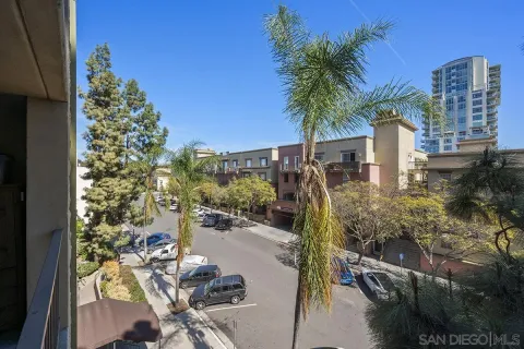 $399,000 | 1514 Seventh Avenue, Unit 404, San Diego, CA 92101