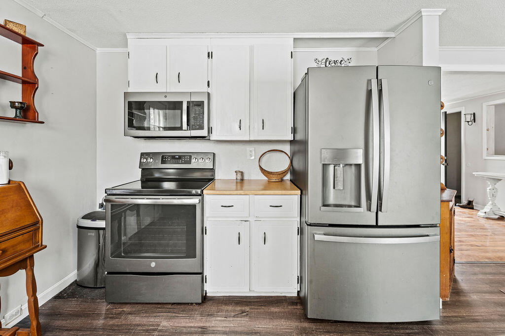 611 Horseback Road Carmel, ME 04419 - Photo 16 of 45 IMG_3502