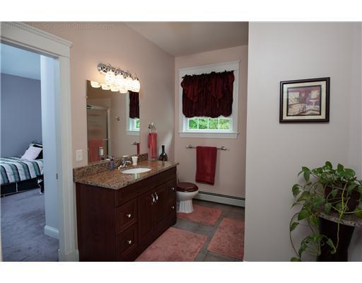333 Pinewoods Road Lewiston, ME 04240 - Photo 21 of 25 Bathroom.