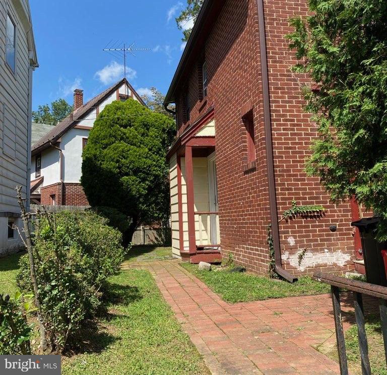 236 Endlich Avenue Reading, PA 19606 - Photo 25 of 25 Exterior rear2