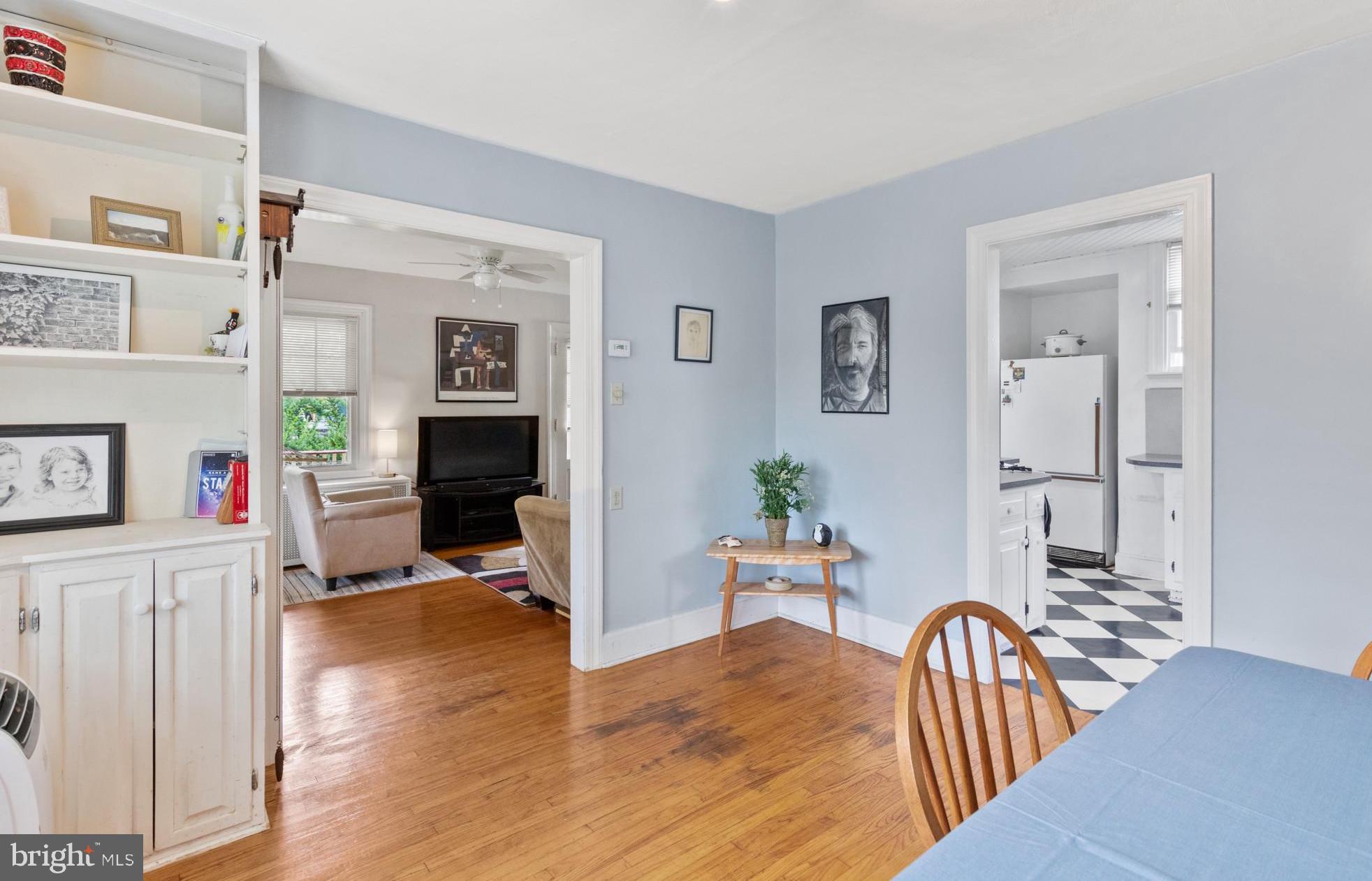 236 Endlich Avenue Reading, PA 19606 - Photo 6 of 25 Dining Room