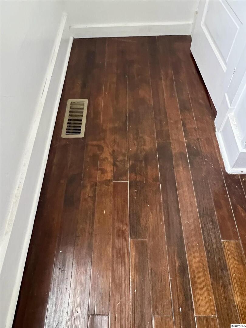 801 Monroe Street Quincy, IL 62301 - Photo 30 of 34