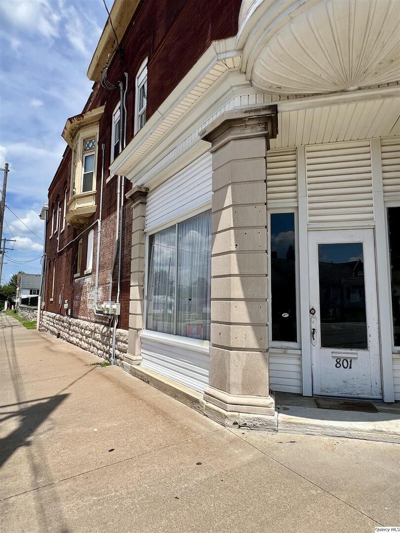 801 Monroe Street Quincy, IL 62301 - Photo 3 of 34 a view of a building with a street