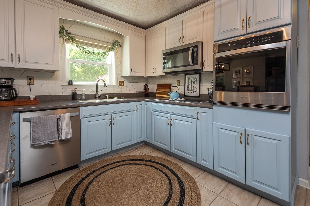 479 Peterson Lake Road Collierville, TN 38017 - Photo 8 of 23 Gallery Image 8