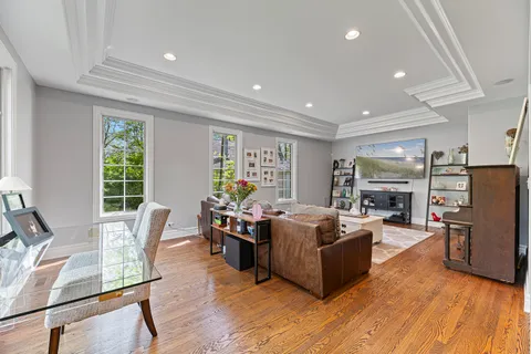 $1,199,000 | 3219 University Avenue, Highland Park, IL 60035